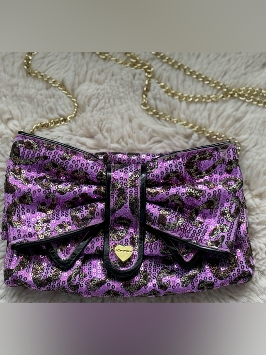 Betsey Johnson Handbags - Betsey Johnson Vintage Purple Sequin Bow Crossbody Bag